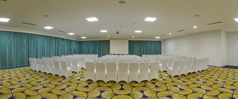 Davanam Sarovar Portico Suites Bangalore Esterno foto